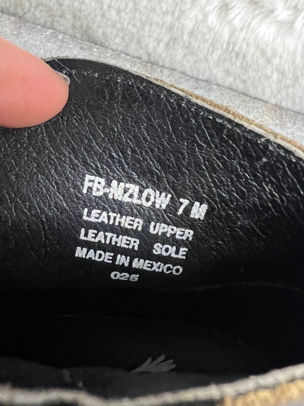 🦅|•FREEBIRD BY STEVEN•| 'MZLOW' Cool Ankle Booties Size 7 - Picture 8 of 8